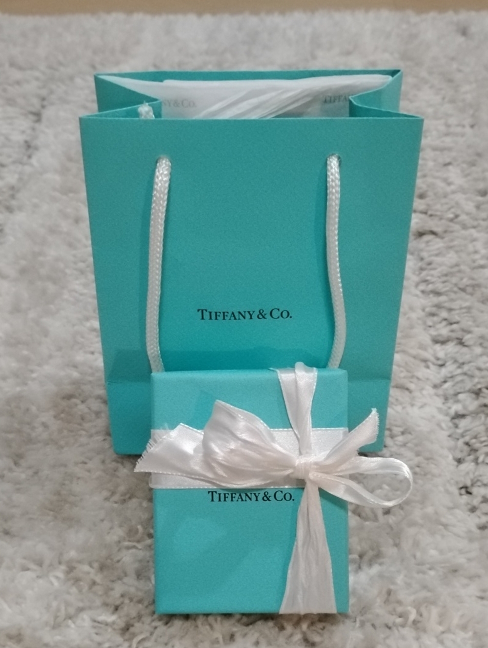 Tiffany & Co. Return To Tiffany Blue Heart Bead Bracelet